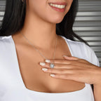To My Sister – Squeezed Love Knot – Necklace Gift Set