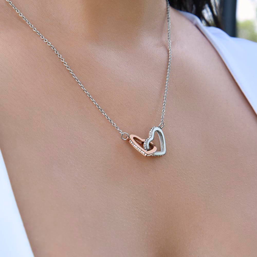 To My Sister – Bond – Interlocking Necklace Gift Set