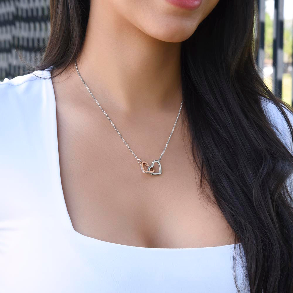 To My Sister – Bond – Interlocking Necklace Gift Set